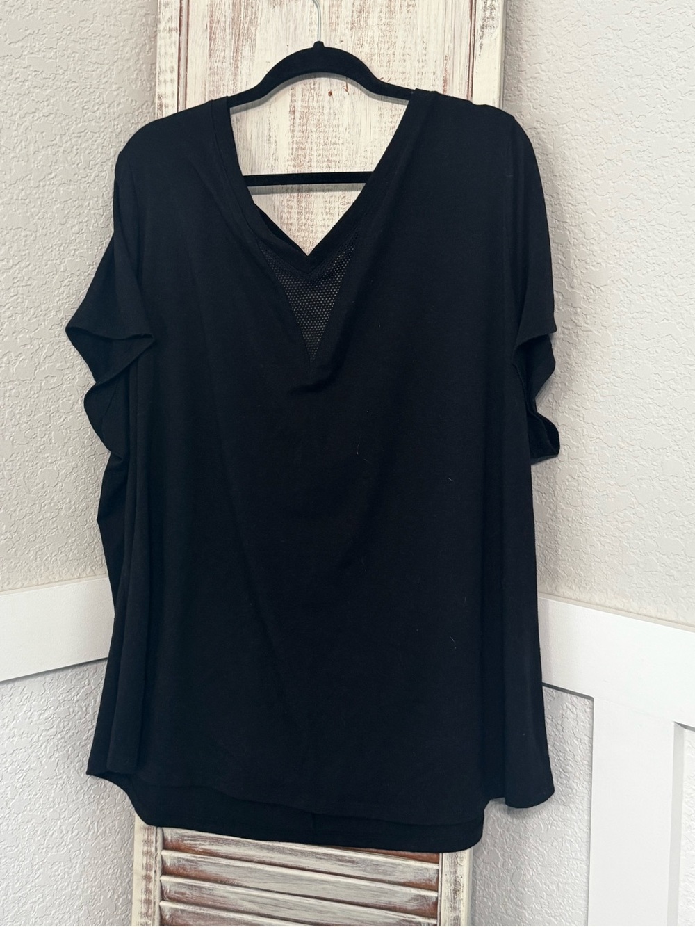 Livi Active Black V-Neck Mesh Inset Top with Strappy Back Plus Size 26/28